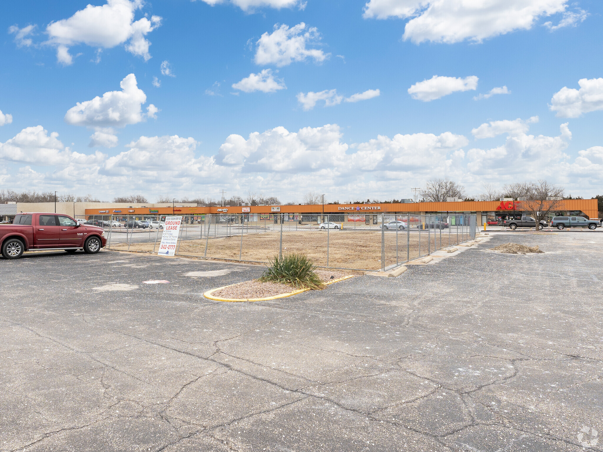 13250 Tesson Ferry Rd, Saint Louis, MO for sale Primary Photo- Image 1 of 1