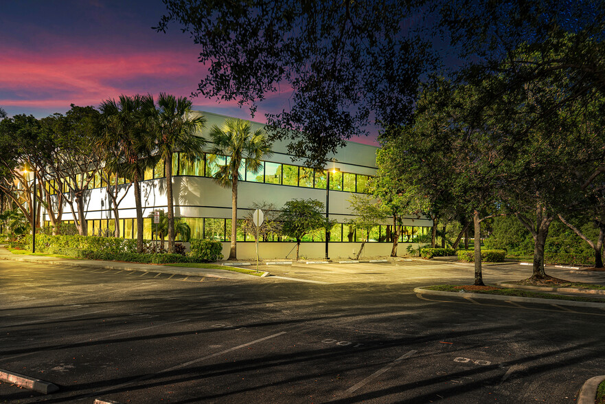 13680 NW 5th St, Sunrise, FL for sale - Building Photo - Image 1 of 10