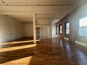 49 Bogart St, Brooklyn, NY for lease Building Photo- Image 2 of 6