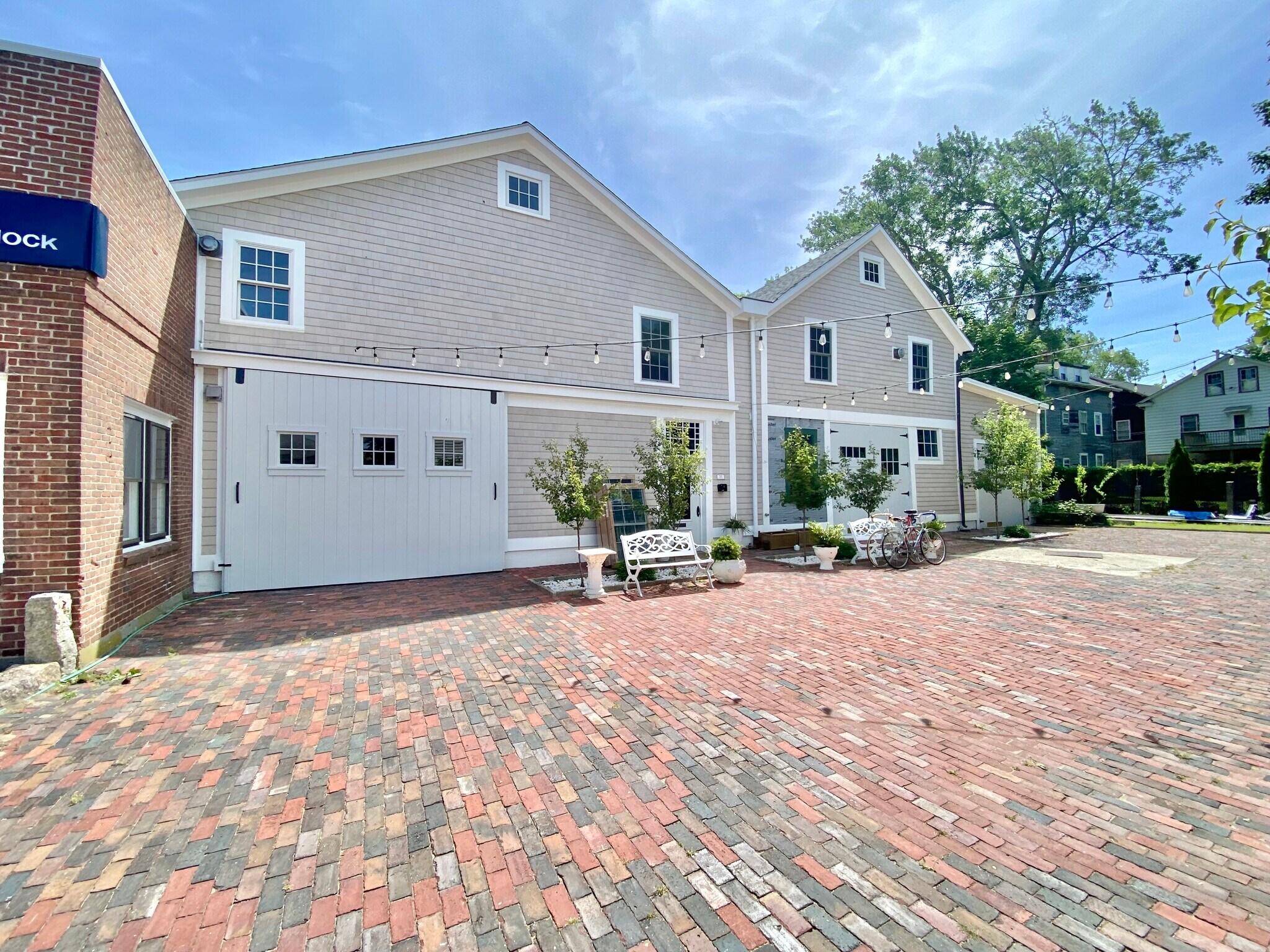 7-11 Bowler Ln, Newport, RI for sale Building Photo- Image 1 of 1