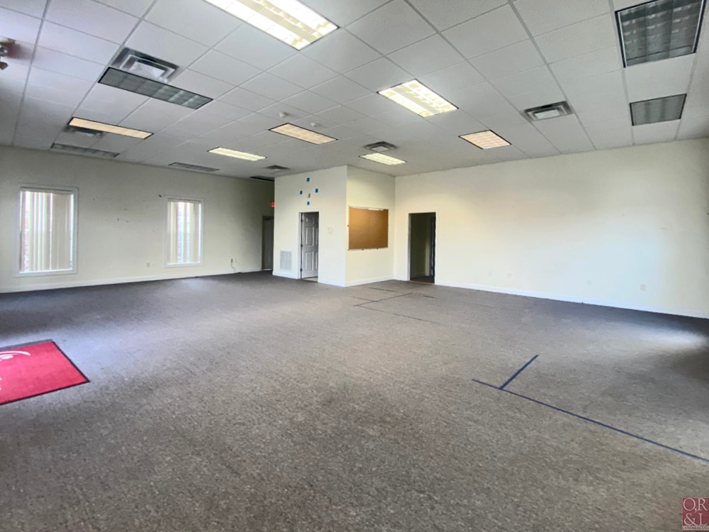 56 W Main St, Plainville, CT for lease Interior Photo- Image 1 of 4