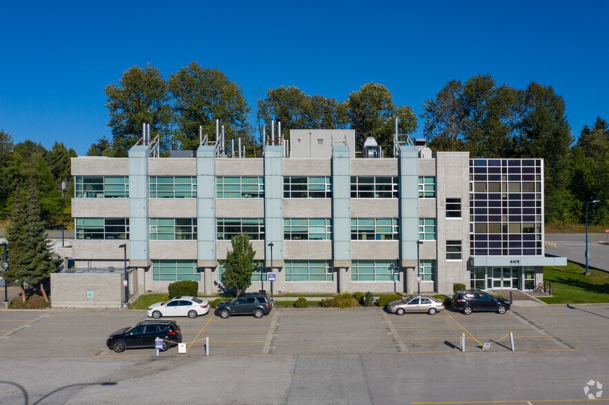 4475 Wayburne Dr, Burnaby, BC for lease - Building Photo - Image 2 of 8