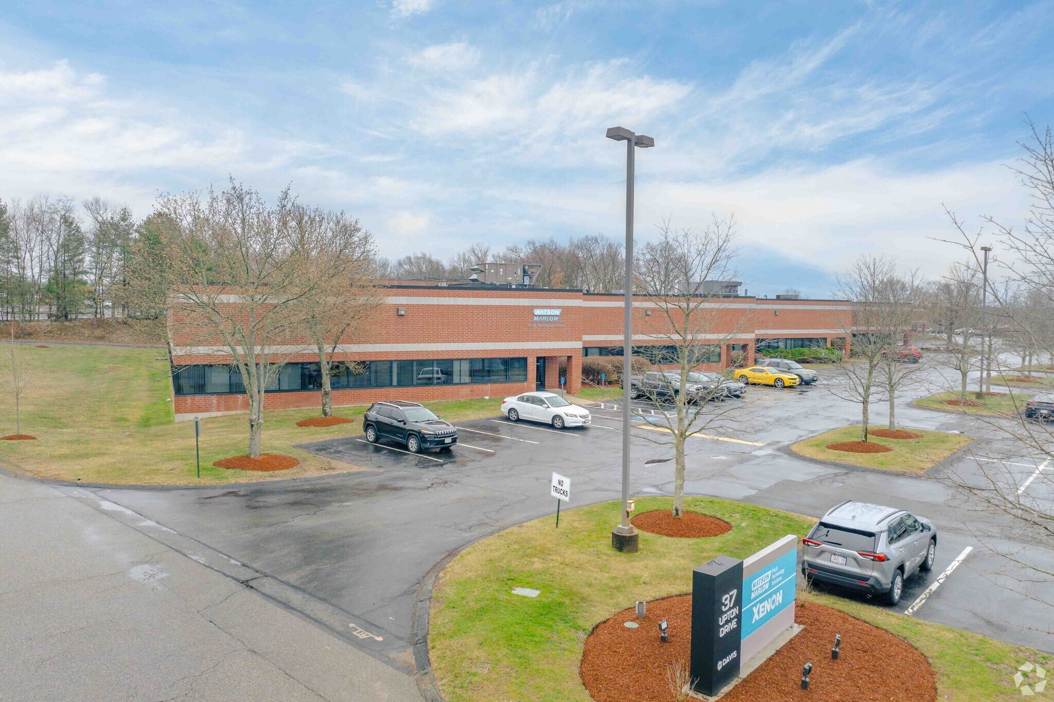 37 Upton Dr, Wilmington, MA for lease Primary Photo- Image 1 of 17