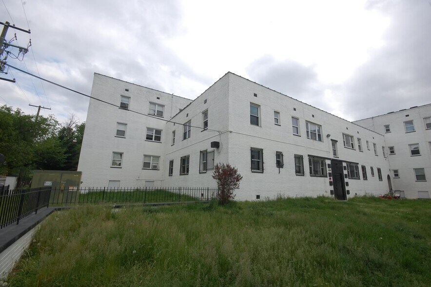 43014313 Wheeler Rd SE, Washington, DC 20032 Wheeler Road Apartments