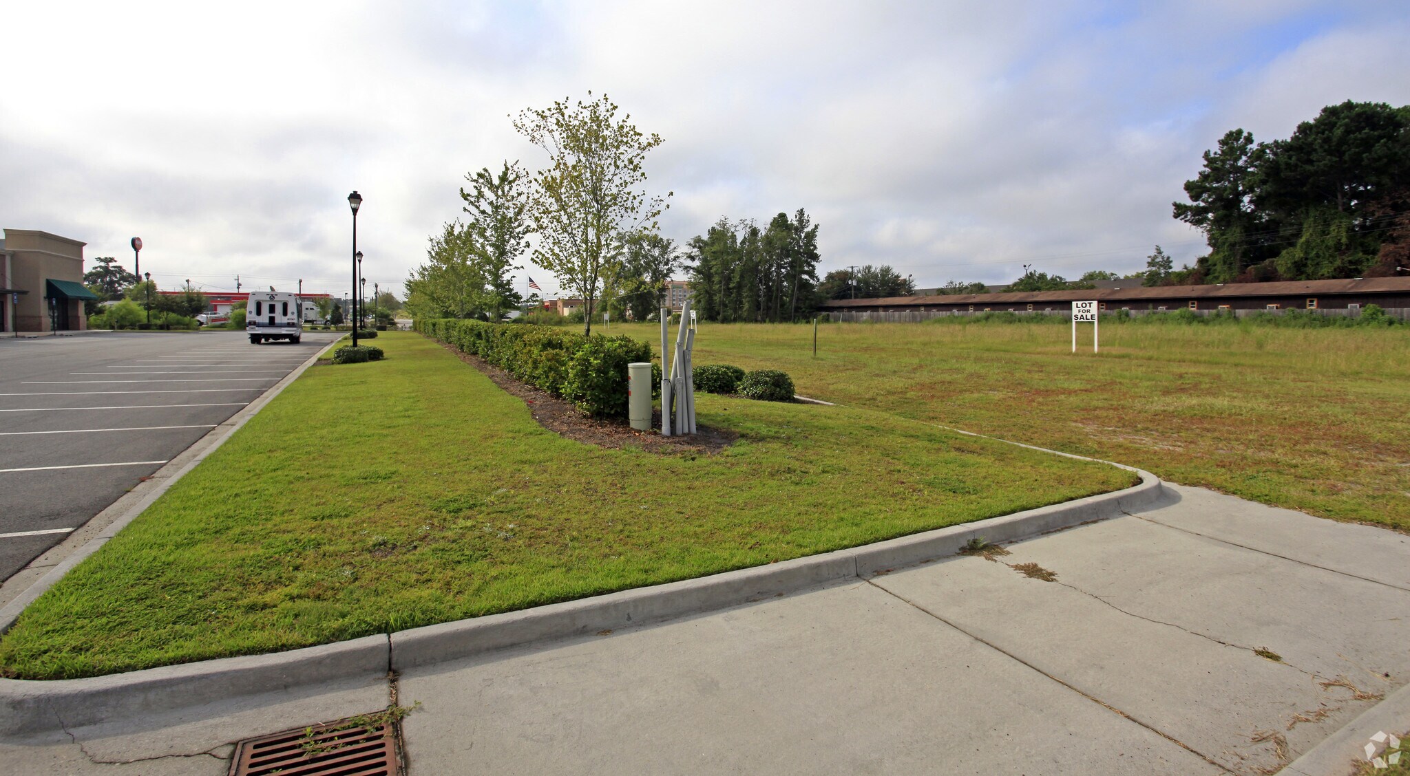 1810 W Hill Ave, Valdosta, GA for sale Primary Photo- Image 1 of 1