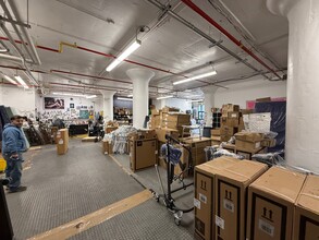 47-09 30th St, Long Island City, NY for lease Interior Photo- Image 1 of 9