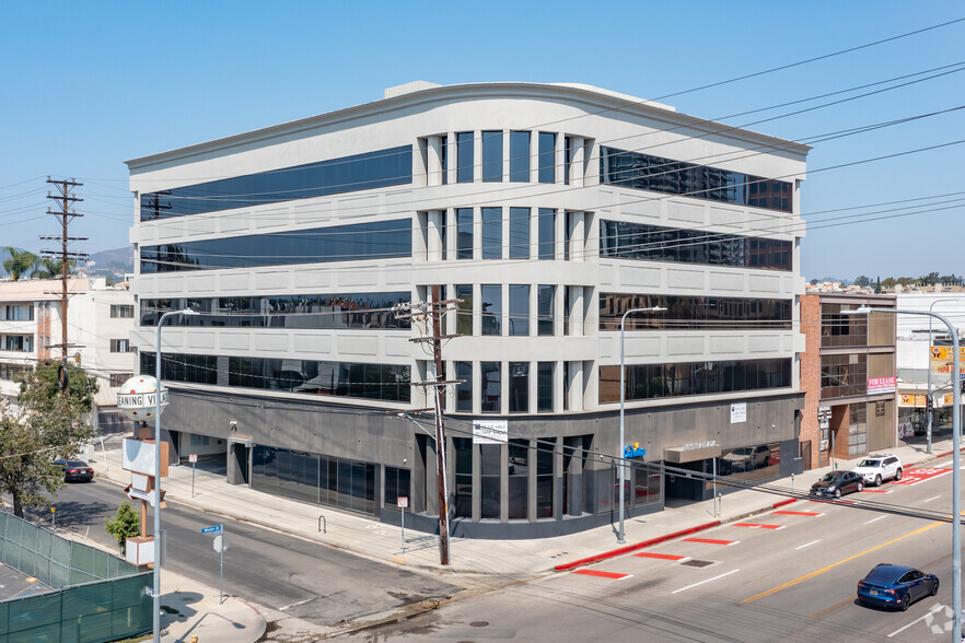 11859 Wilshire Blvd, Los Angeles, CA for lease - Primary Photo - Image 1 of 9