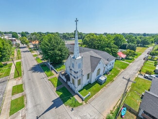More details for 228 S Military Ave, Lawrenceburg, TN - Specialty for Sale
