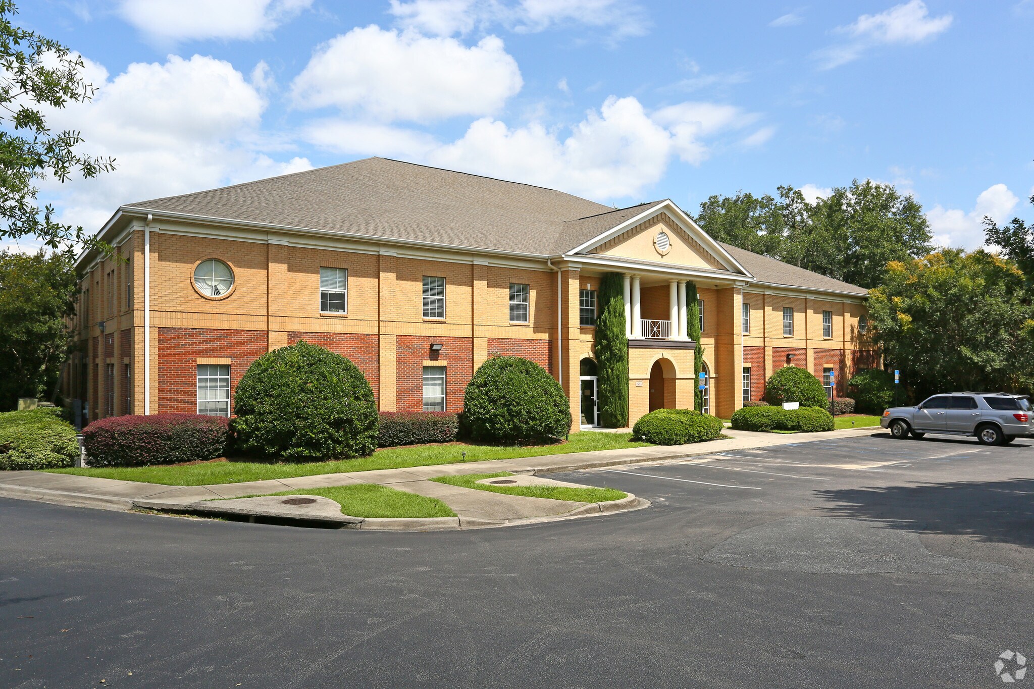 2457 Care Dr, Tallahassee, FL for lease Primary Photo- Image 1 of 34
