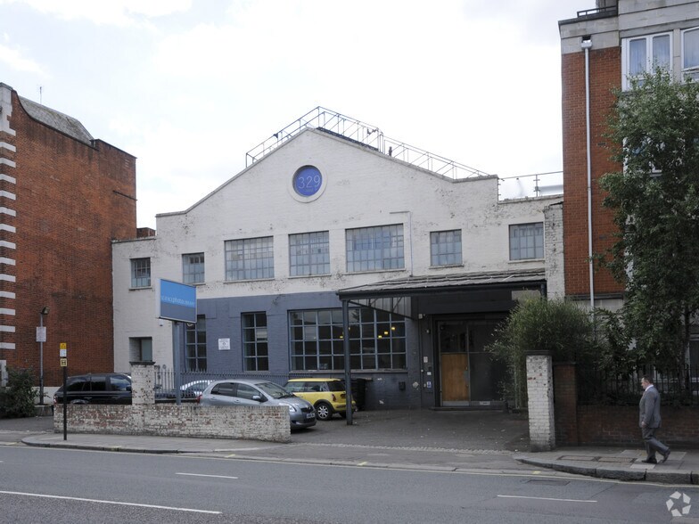 327-329 Harrow St, London for lease - Building Photo - Image 2 of 2