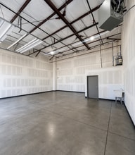 955 14730 S, Bluffdale, UT for lease Interior Photo- Image 2 of 6