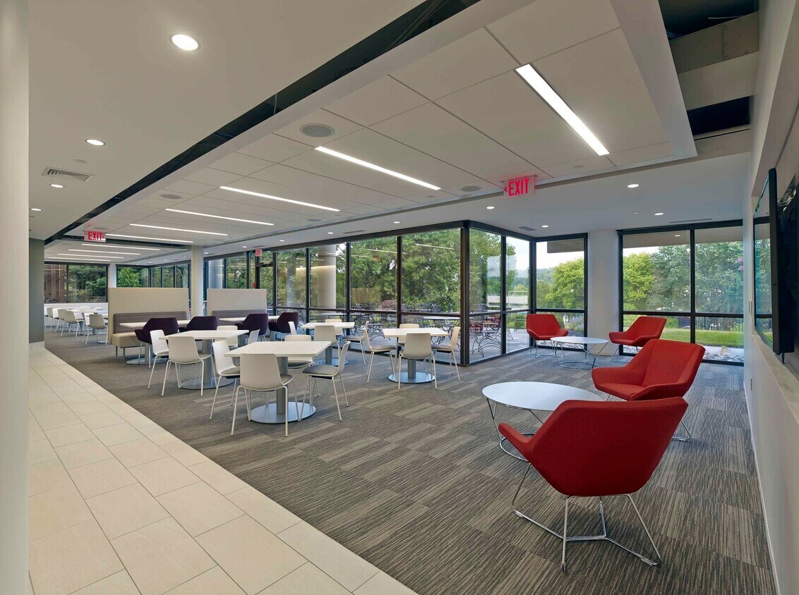 100 Matsonford Rd, Radnor, PA for lease Interior Photo- Image 1 of 6