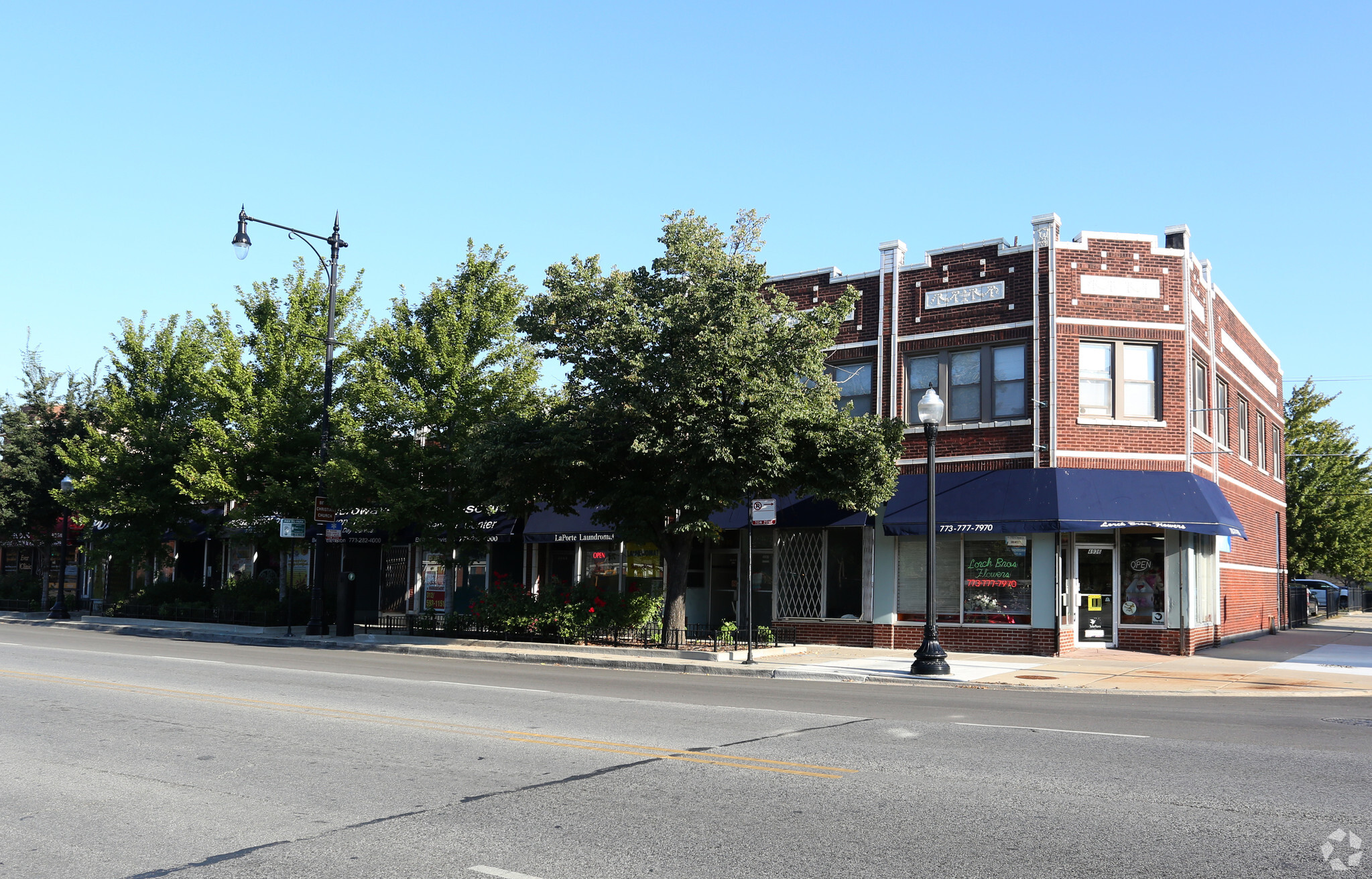 4936-4950 W Irving Park Rd, Chicago, IL for lease Building Photo- Image 1 of 5