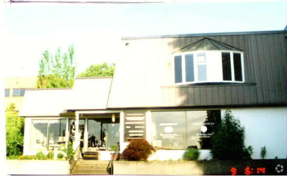 530 1st St, Lake Oswego, OR for sale Primary Photo- Image 1 of 1