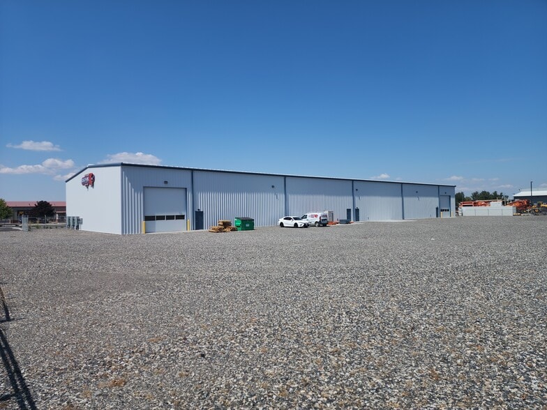 1237 N California Ave, Pasco, WA for lease - Building Photo - Image 2 of 6