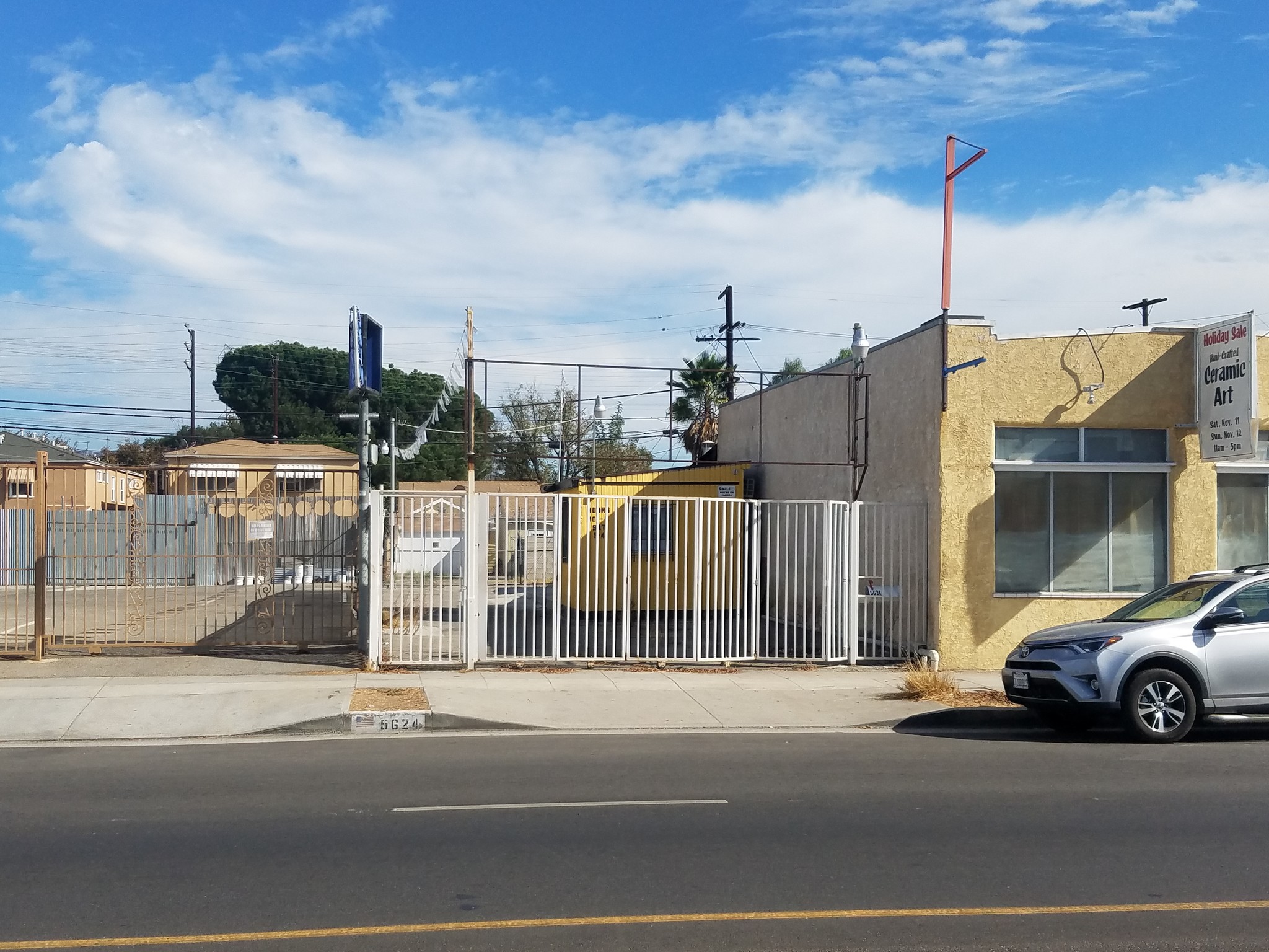 5624 Cahuenga Blvd, North Hollywood, CA for sale Building Photo- Image 1 of 1