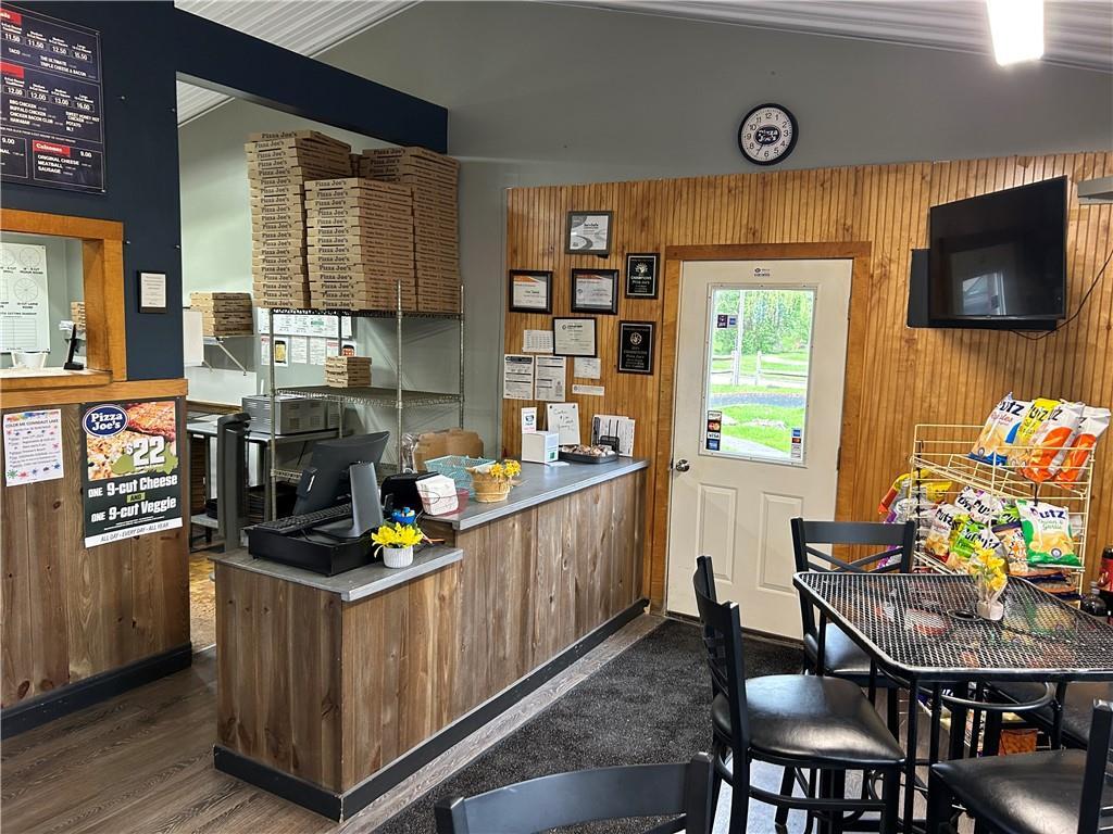 10571 State Highway 18, Conneaut Lake, PA 16316 Pizza Joe's