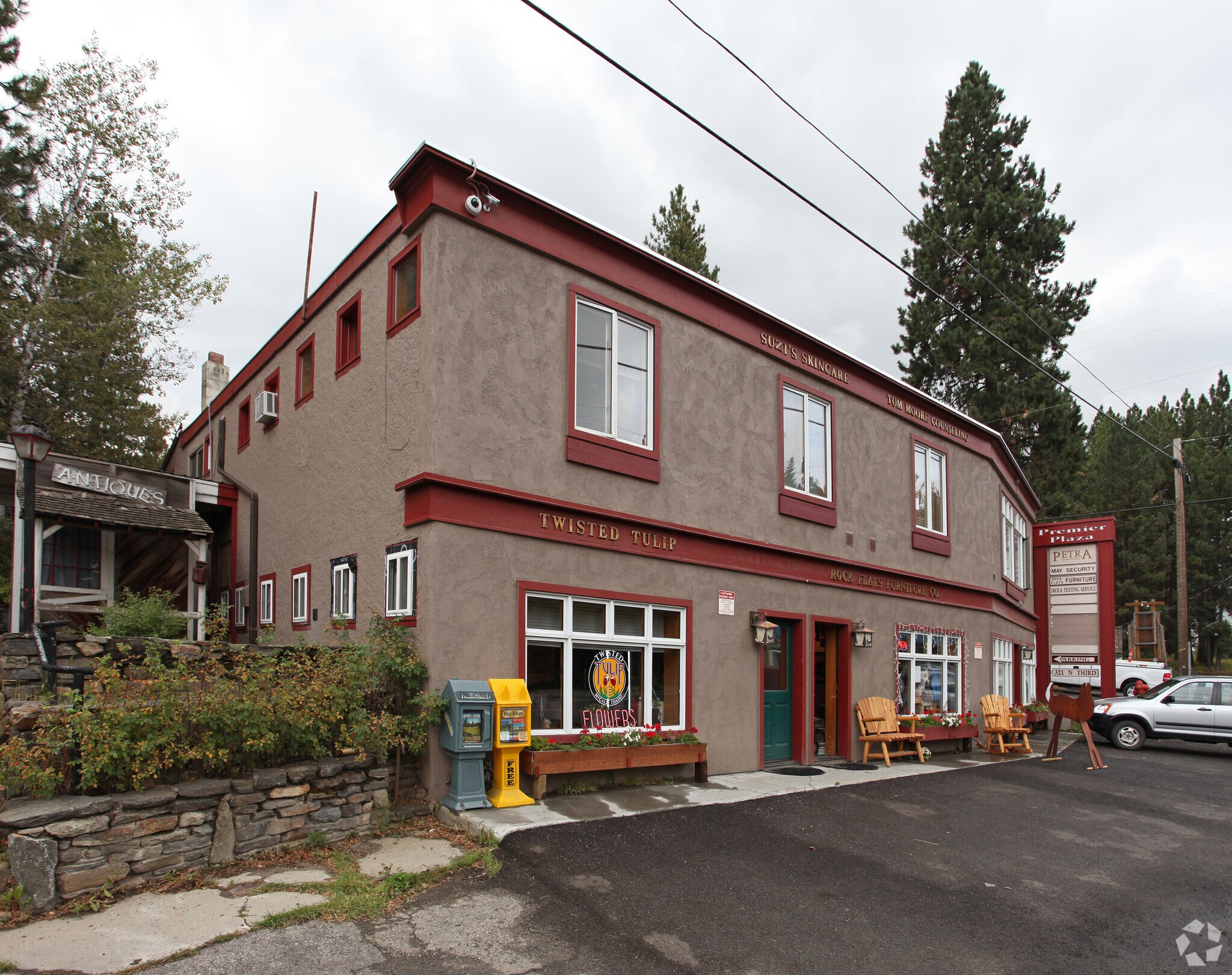 321 N 3rd St, Mccall, ID for sale Primary Photo- Image 1 of 1