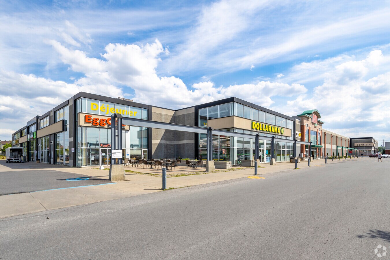 90559155 Boul Taschereau, Brossard, QC J4Y 3B8