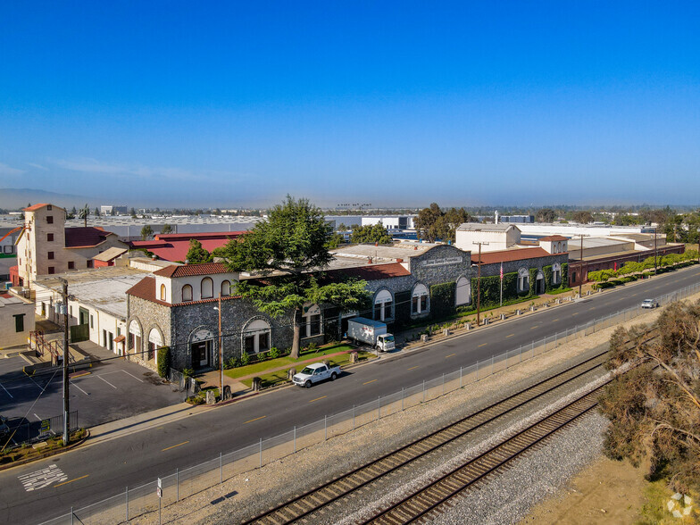 10013 8th St, Rancho Cucamonga, CA for lease - Building Photo - Image 1 of 13