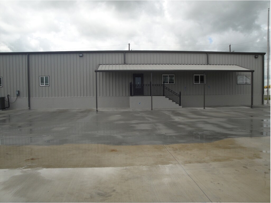 6531 Industrial Rd, Beaumont, TX 77705