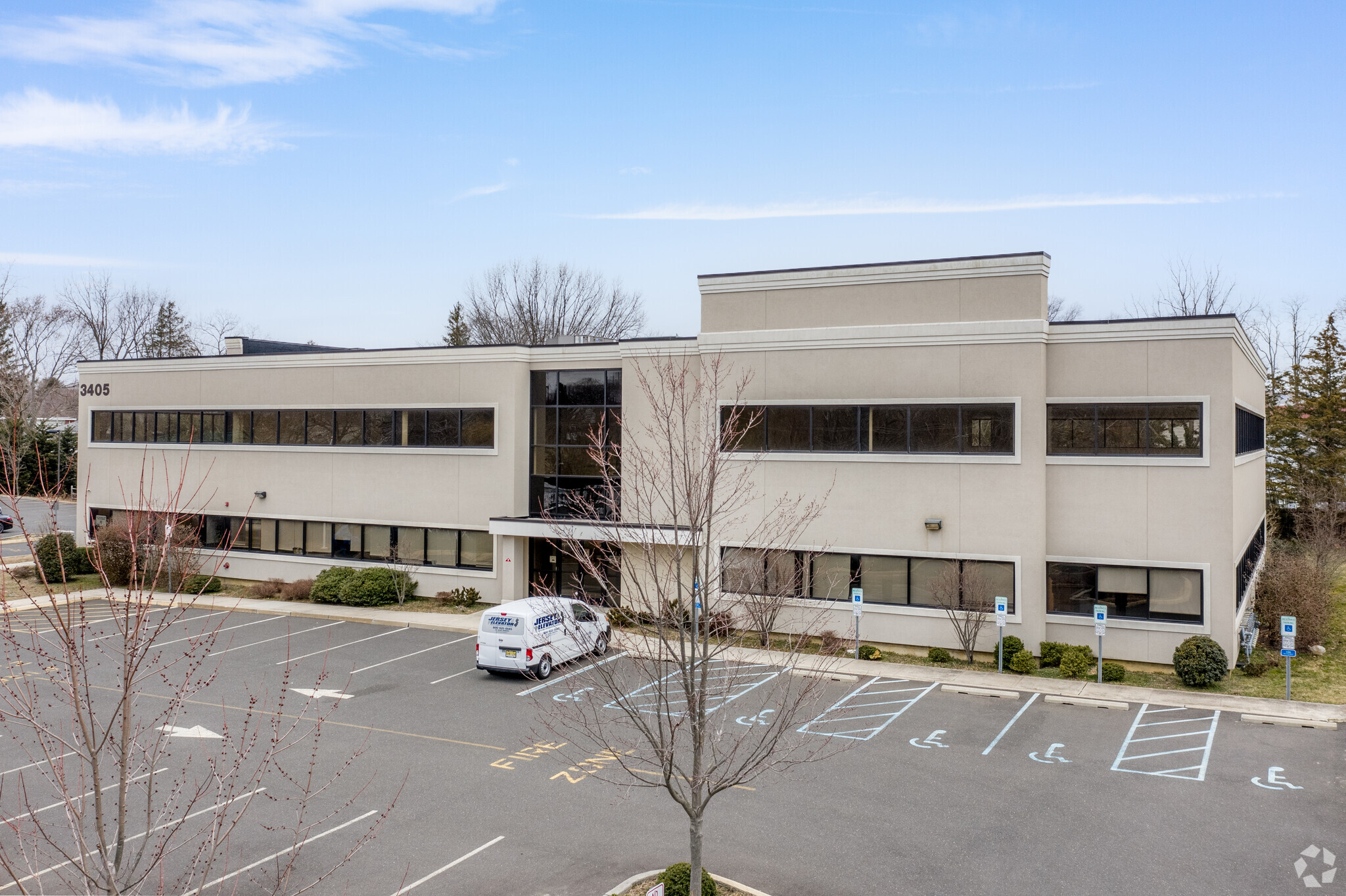 Office in Neptune, NJ for sale Primary Photo- Image 1 of 1