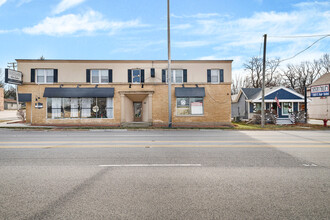 304 W Maple St, New Lenox, IL for lease Building Photo- Image 2 of 35