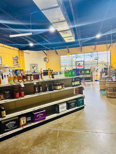 10100 West Rd, Houston, TX for lease - Building Photo - Image 2 of 6