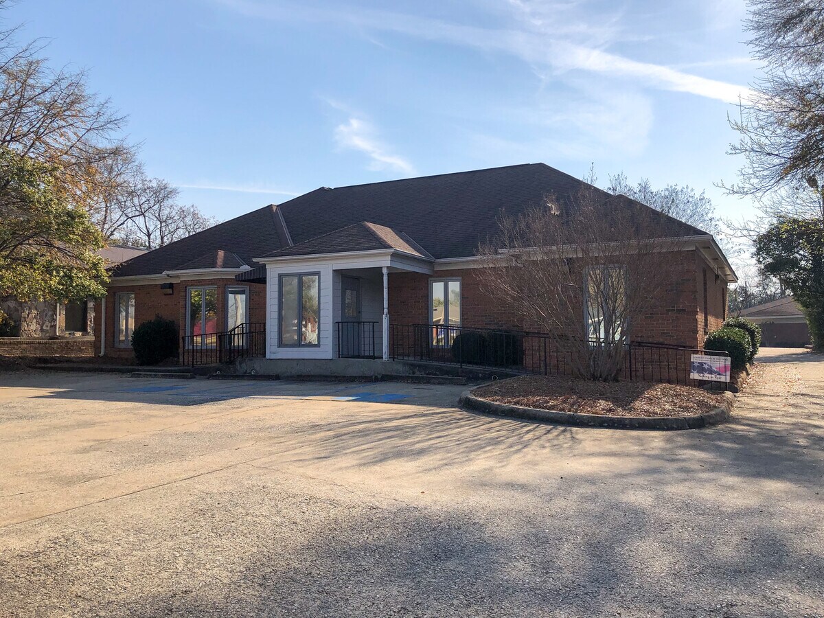 4328 Armour Rd, Columbus, GA 31904