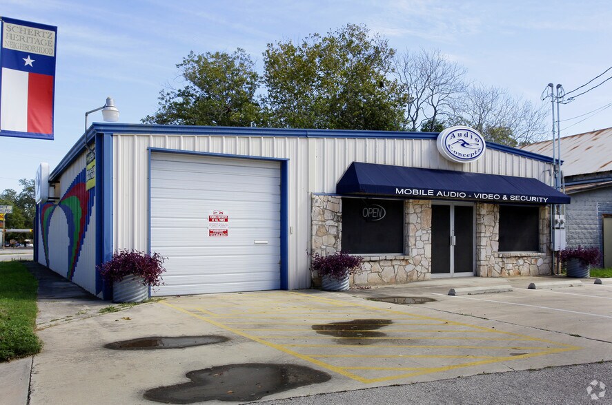 205 1st St, Schertz, TX for lease - Image 1 of 2