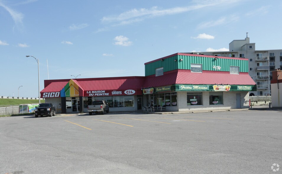 780 Boul SaintJoseph, Gatineau, QC J8Y 4B9 Retail for Sale