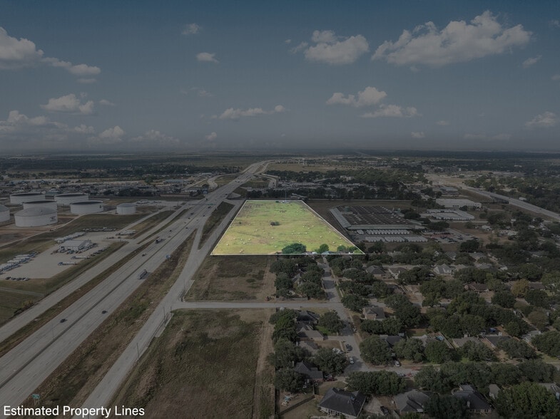 233 Kersten Rd, Sealy, TX for sale - Building Photo - Image 3 of 22