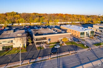 2505 N Mayfair Rd, Milwaukee, WI - AERIAL  map view