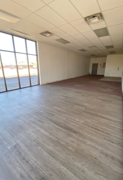 1800 S Air Depot Blvd, Oklahoma City, OK for lease - Interior Photo - Image 2 of 3