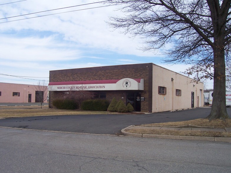 18 E 6th Ave, Hamilton, NJ for sale - Building Photo - Image 1 of 1