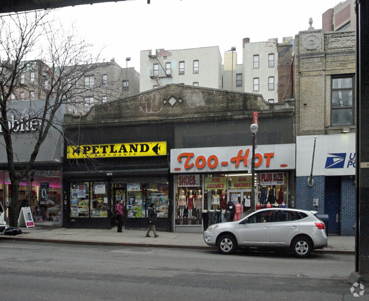 3466 Jerome Ave, Bronx, NY for lease - Primary Photo - Image 1 of 3