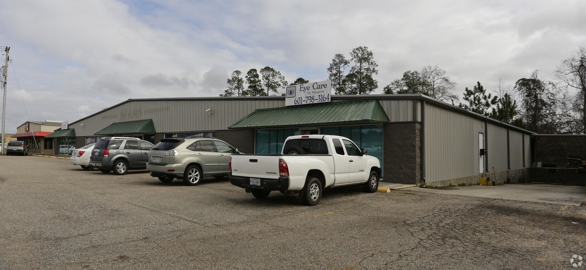 3300 Highway 11 N, Picayune, MS 39466