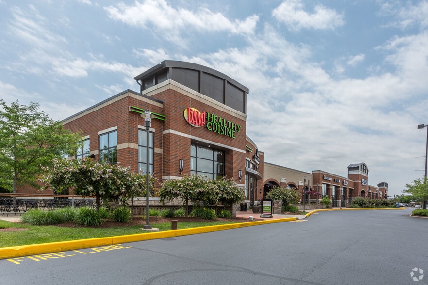 7126-7220 Fulton Dr, Canton, OH for lease - Primary Photo - Image 2 of 9