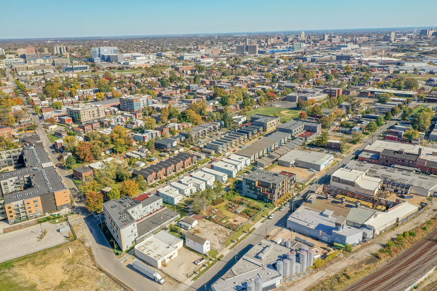 Forest Park Southeast Portfolio portfolio of 6 properties for sale on LoopNet.com - Building Photo - Image 3 of 29