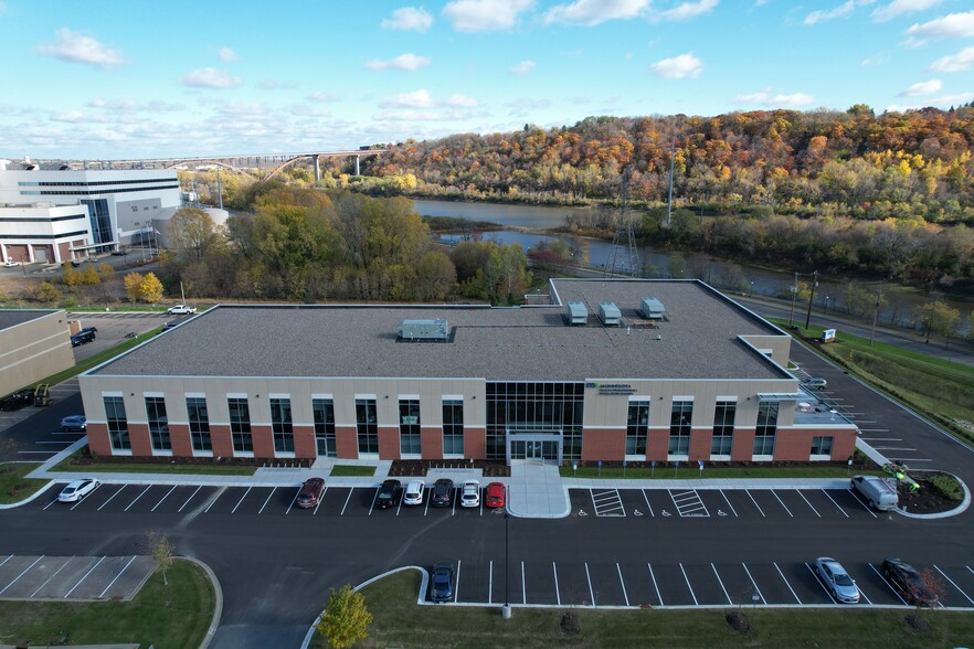 335 Randolph Ave, Saint Paul, MN for lease - Building Photo - Image 3 of 4