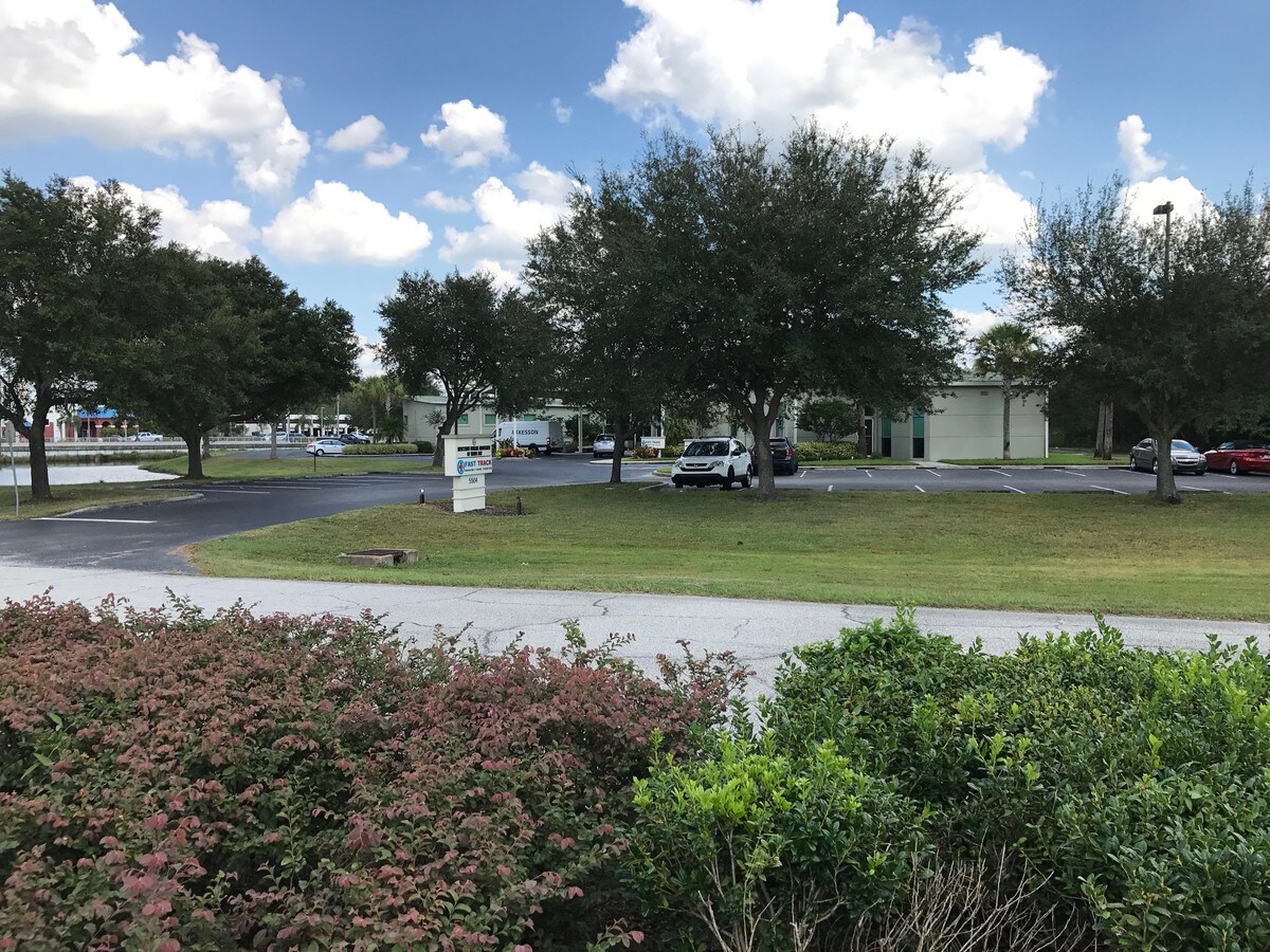 5453 Gateway Blvd, Wesley Chapel, FL 33544