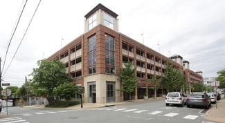 More details for 200-318 E Water St, Charlottesville, VA - Retail for Sale