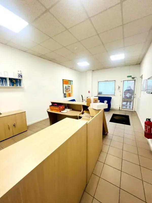 Trappes, YVE 78190 -  -  - Interior Photo - Image 1 of 2