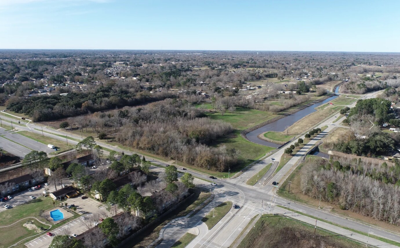 1100 E Pont Mouton, Lafayette, LA for sale Building Photo- Image 1 of 1