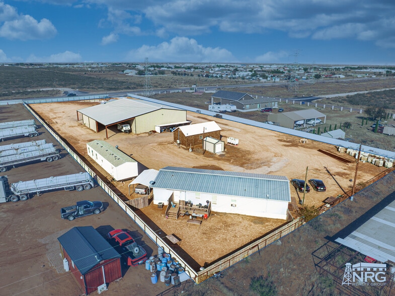 10916 E Cottonwood Rd, Gardendale, TX for lease - Building Photo - Image 2 of 12