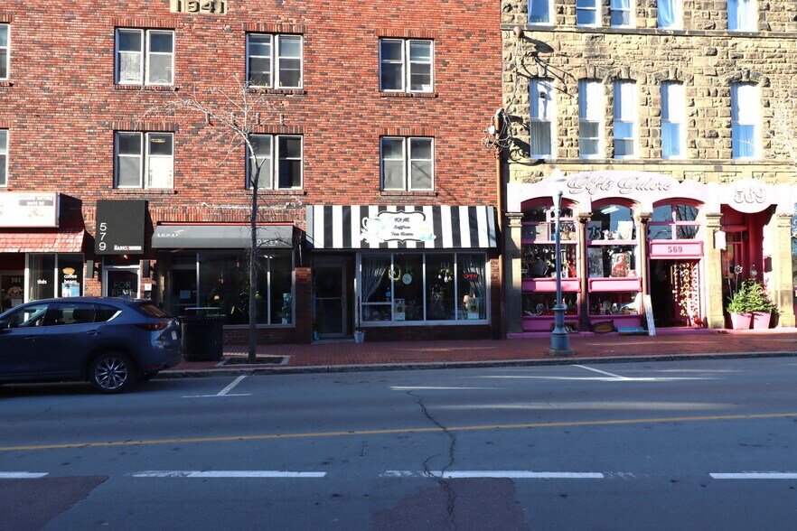 575 Main St, Moncton, NB for sale - Primary Photo - Image 1 of 1