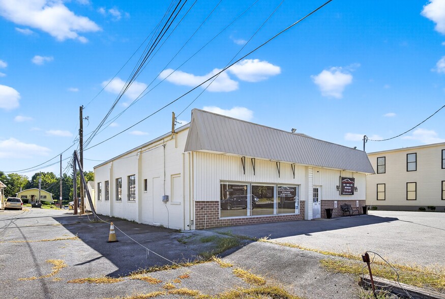 929 Lititz Pike, Lititz, PA for sale - Building Photo - Image 3 of 45