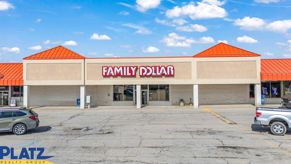 1107-1119 Village Plz, Columbiana, OH for lease - Building Photo - Image 2 of 6