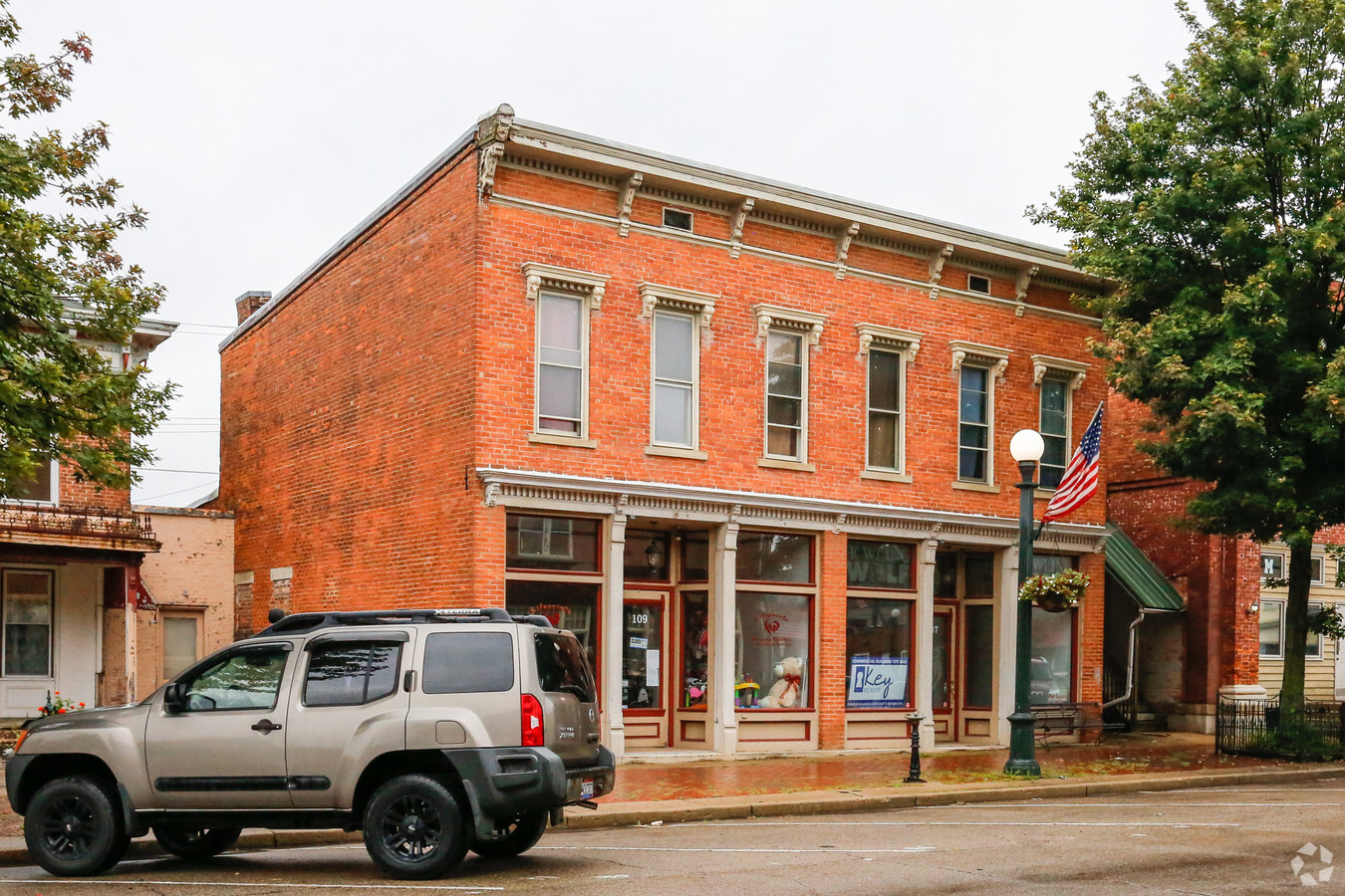 105-109 S Main St, London, OH 43140 | LoopNet