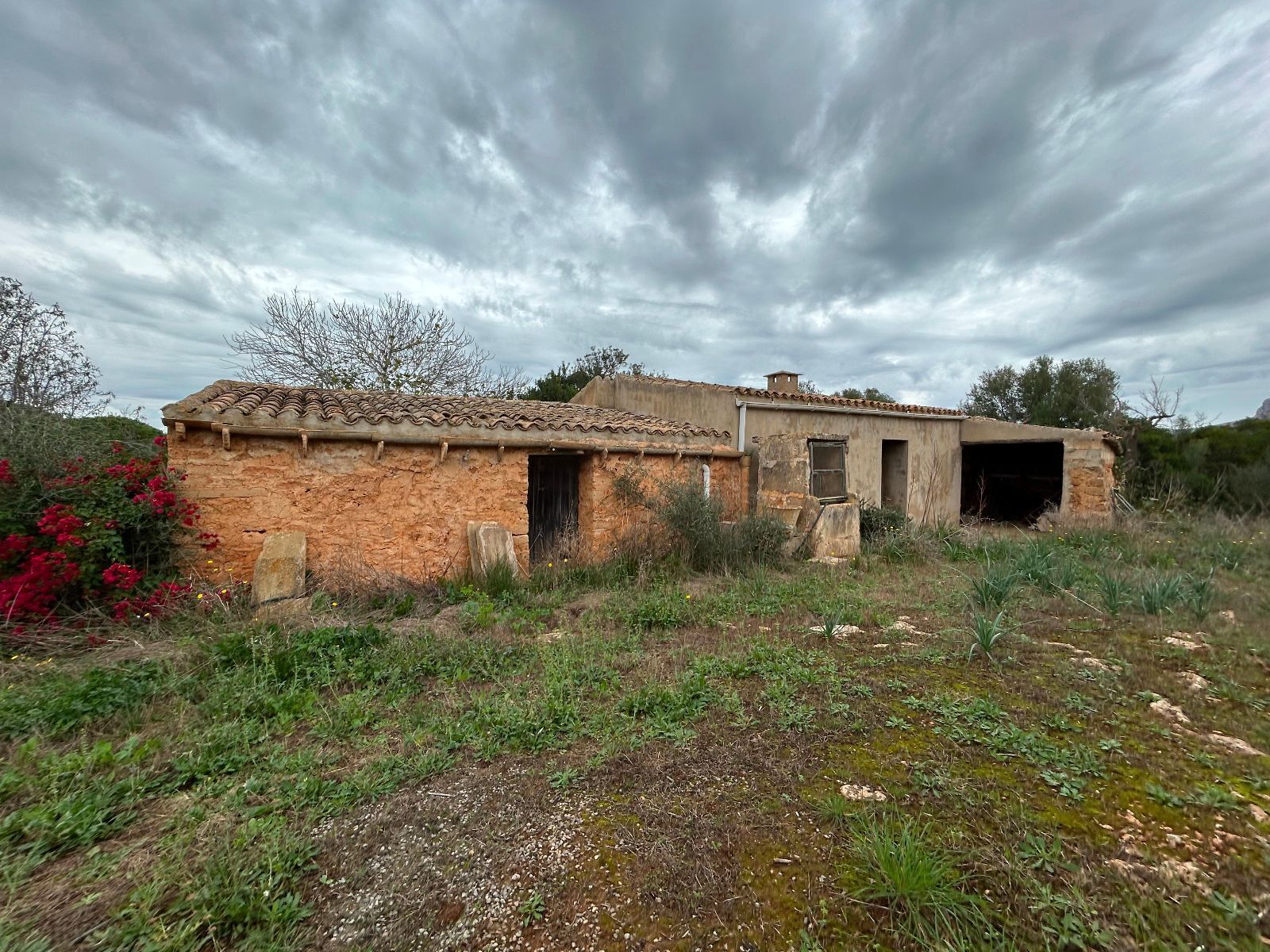 Land in Petra for sale Building Photo- Image 1 of 28